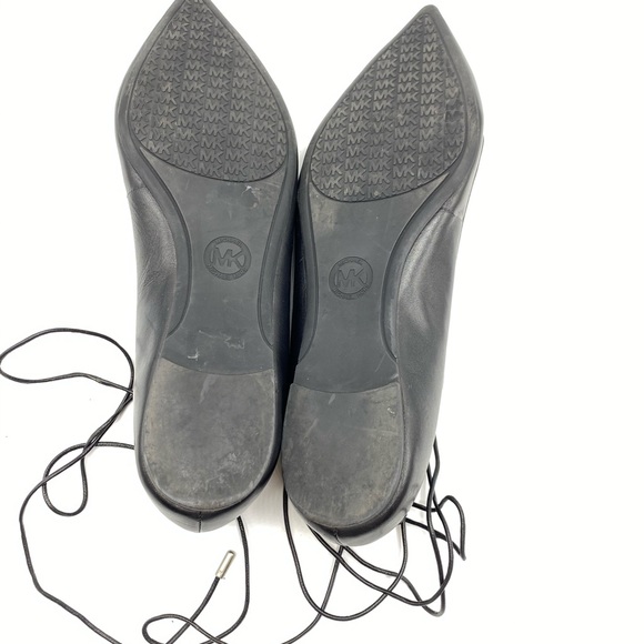 MICHAEL Michael Kors Black Ballet Flats - Picture 4 of 6